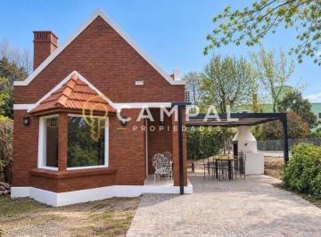 Casa · 120m² · 3 Ambientes · 1 Cochera · Casa Chalet en Venta en Banco Provincia, Francisco Álvarez, Moreno
