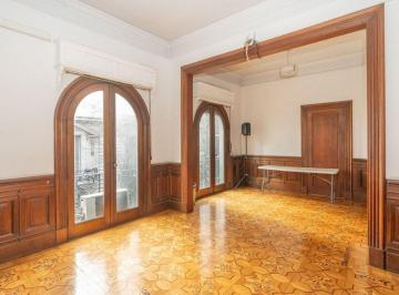 Casa · 635m² · 12 Ambientes · 1 Cochera · Casa 10 Dorm. Palermo Cochera Terraza