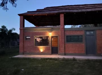 Quinta vacacional · 62m² · 2 Dormitorios · Quinta Y/0 Complejo Turístico en Arroyo Leyes