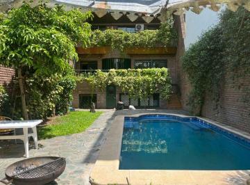 Casa · 530m² · 6 Ambientes · 4 Cocheras · Venta Casa Lote 8x35 a Refaccionar/pileta Saavedra