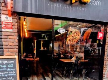 Fondo de comercio · 90m² · 3 Ambientes · Inmejorable Ubicación - Restaurante de Especialidad Venezolana y Minutas Argentinas
