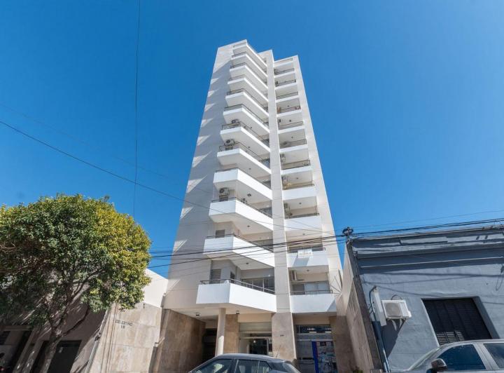 Departamento · 80m² · 4 Ambientes
