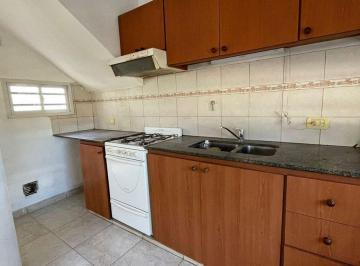 PH · 70m² · 3 Ambientes · Casa en Alquiler