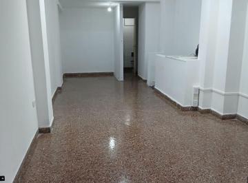 Local comercial · 57m² · Local en Alquiler en La Plata con Deposito