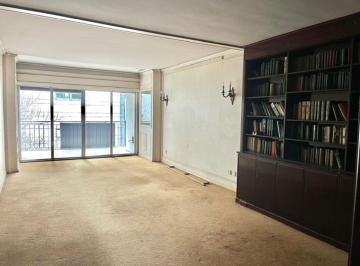 Departamento · 195m² · 6 Ambientes · 1 Cochera · Venta Dpto 6 Amb Balcon Coch Retiro a Refaccionar