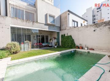 Casa · 311m² · 5 Ambientes · 1 Cochera · Venta Casa 5 Amb con Pileta Villa del Parque
