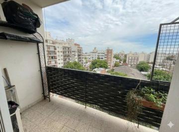 Departamento · 73m² · 4 Ambientes · Depatamento en Venta 4 Ambientes en Flores Balcón