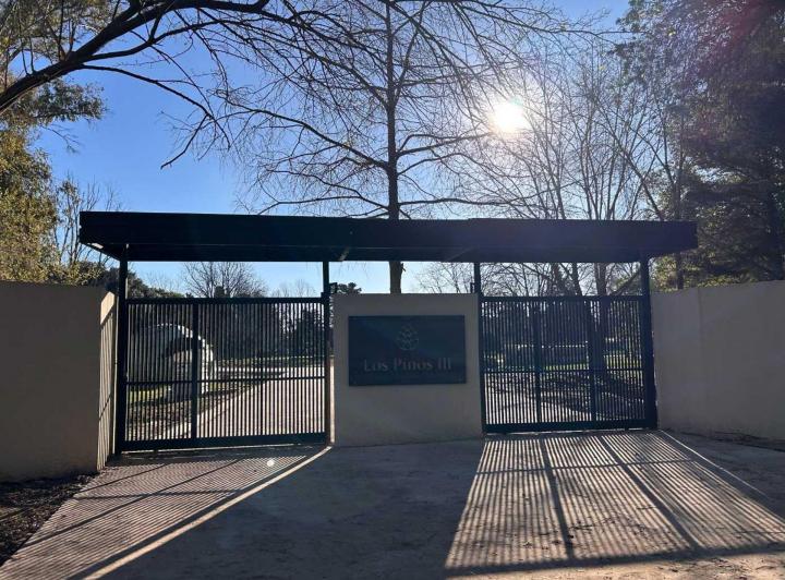 Terreno · 402m²