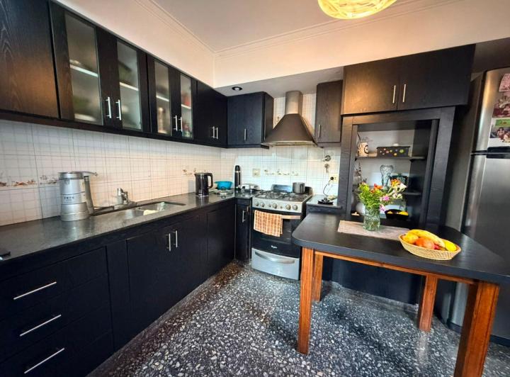 Casa · 156m² · 4 Ambientes · 1 Cochera
