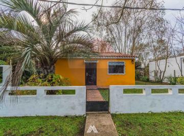 Casa · 97m² · 5 Ambientes · 1 Cochera · Venta Casa Ruta 101 de 2 Dorm. Gran Terreno