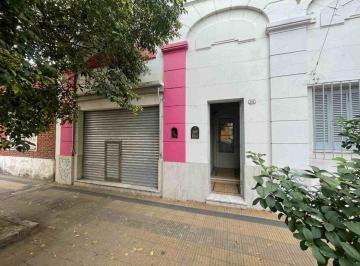 Casa · 121m² · 3 Ambientes · Venta Casa 3 Amb, Zarate Centro, C/local Comercial