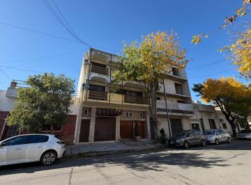 PH · 112m² · 5 Ambientes · Oportunidad PH 4 Amb Balcon + Patio con Parrilla