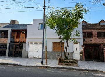 PH · 150m² · 3 Ambientes · Venta de PH Parque Chas 3 Ambientes Cochera