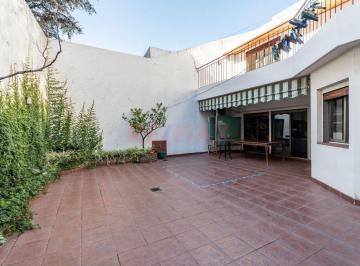 Casa · 254m² · 4 Ambientes · 1 Cochera · Casa 4 Ambientes Venta en Caballito Garage Patio