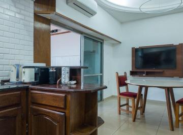 Casa · 230m² · 4 Ambientes · 2 Cocheras · Venta Casa 4 Amb con Cochera, Patio y Quincho