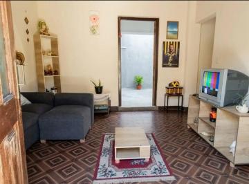 PH · 113m² · 5 Ambientes · 1 Cochera · Venta de Casa de 3 Dorm. a Reciclar Belgrano