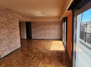 Departamento · 81m² · 4 Ambientes · Venta Departamento 4 Ambientes Flores