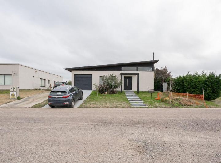 Casa · 151m² · 4 Ambientes · 1 Cochera