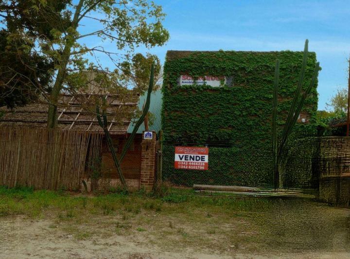 Casa · 300m² · 5 Ambientes