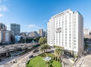 Departamento · 69m² · 3 Ambientes · 1 Cochera · Piso Alto Recoleta - Vista Abierta - Dos Dorm. y Dos Baños - Cochera Cubierta - Gym - Laundry