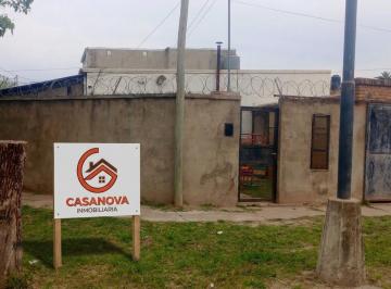 Casa de 8 ambientes, Ciudad de Santa Fe · Casa a La Venta Pavon 4000 a 1 Cuadra de Avda Peñaloza