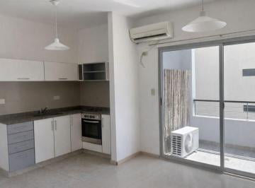- muy luminoso y silencioso.
- baño grandes dimensiones y completo. Todo porccel · Luminoso y Silencioso. Full Amenities C/seguridad