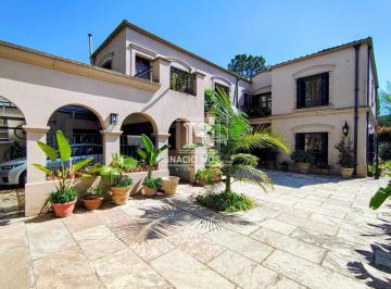 Casa · 312m² · 7 Ambientes · 2 Cocheras · Casa en Venta en La Horqueta, San Isidro, G. B. a. Zona Norte