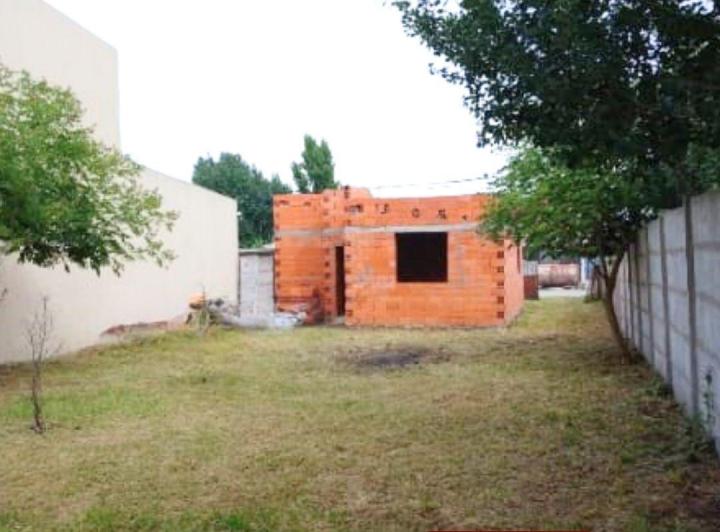 Terreno · 84m²
