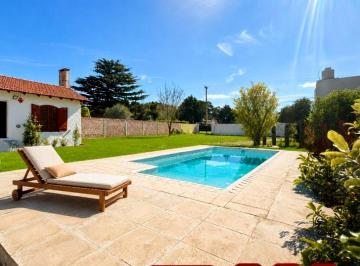 Quinta vacacional · 40m² · 1 Ambiente · Quinta en Tandil