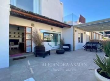 Casa · 175m² · 3 Ambientes · 1 Cochera · Casa en Alq. Temporario en La Barra, Punta del Este, Punta del Este / Maldonado