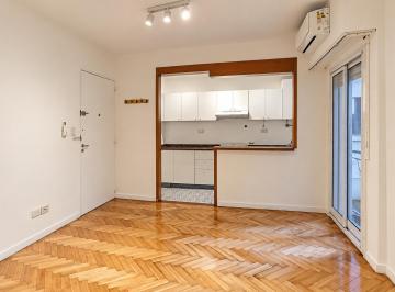 Departamento de 3 ambientes, Belgrano · Belgrano. 2 Dorm. Renovado. Bajas Expensas.