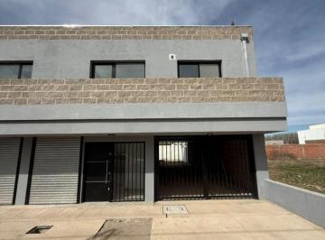 Departamento · 65m² · 1 Ambiente · Departamento en Alquiler 70 m², Cipolletti