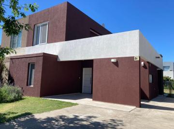Casa de 4 ambientes, Tigre · Casa en Alquiler en Santa María – Villanueva | 3 Dorm. | Sin Expensas