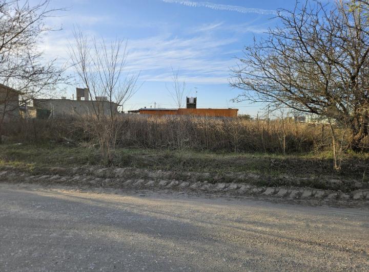 Terreno · 900m²