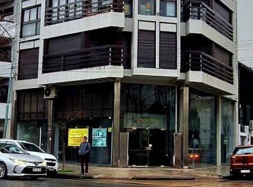 Imagen1 · Gran Local en Alquiler Sobre Esquina. Plaza Mitre