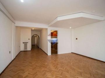 Departamento · 102m² · 5 Ambientes · 1 Cochera · Alquiler Pocitos Garage a Dos Cuadras de Rambla