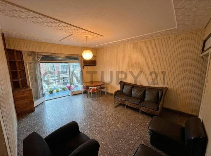 Casa · 85m² · 6 Ambientes