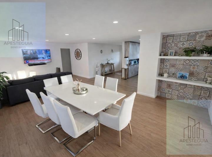 Casa · 116m² · 4 Ambientes · 1 Cochera
