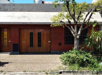 Casa de 3 ambientes, Tres de Febrero · Dueño Vende Casa 3 Ambientes y 2 Baños