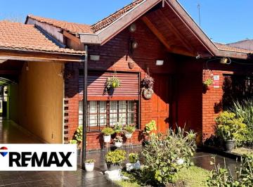 Casa · 200m² · 5 Ambientes · 2 Cocheras · Venta Merlo Casa 5 Ambientes Cocheras 4 Dormitorio
