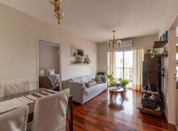 Departamento · 49m² · 2 Ambientes · 1 Cochera · Venta Dos Ambientes en San Juan 3200.con Cochera