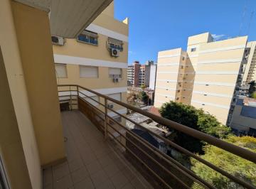 Departamento · 54m² · 2 Ambientes · Depto 2 Amb y Medio C/ Balcon San Martin Centro