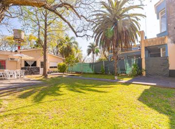 Casa · 160m² · 3 Ambientes · 2 Cocheras · Venta Casa 4 Amb Udaondo Loft Jardin Cocheras