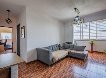Departamento · 63m² · 4 Ambientes · 1 Cochera · Venta Depto 4 Ambientes con Cochera Villa Madero