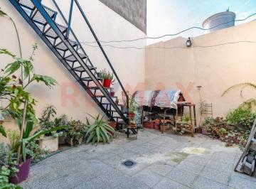 Casa · 105m² · 4 Ambientes · Casa 4 Ambientes, Patio, Terraza Lanus - Escalada