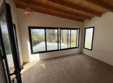 Casa · 117m² · 4 Ambientes · Casa 4 Amb con Parque en Las Casuarinas en Venta