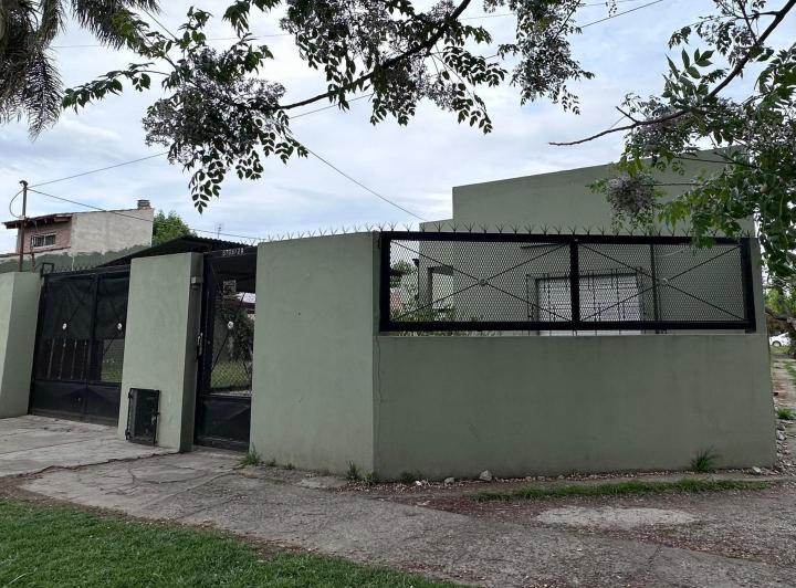 Casa · 153m² · 3 Ambientes · 1 Cochera