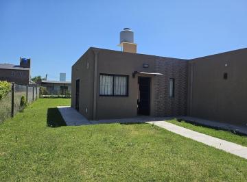 Casa · 70m² · 3 Ambientes · Casa con Pileta en Tds3 Sobre Av.