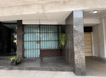Local comercial · 67m² · Local Comercial en Venta en Recoleta 67 m² Totales