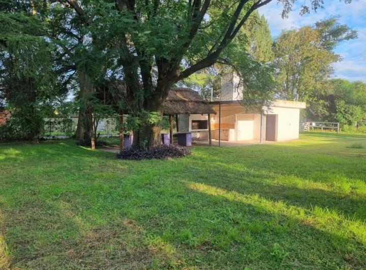 Quinta vacacional · 45m² · 1 Dormitorio · 1 Cochera